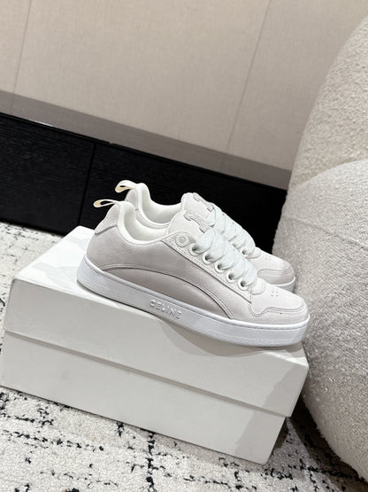 CELINE 25C Huntington Low Top Sneaker White Suede 232344